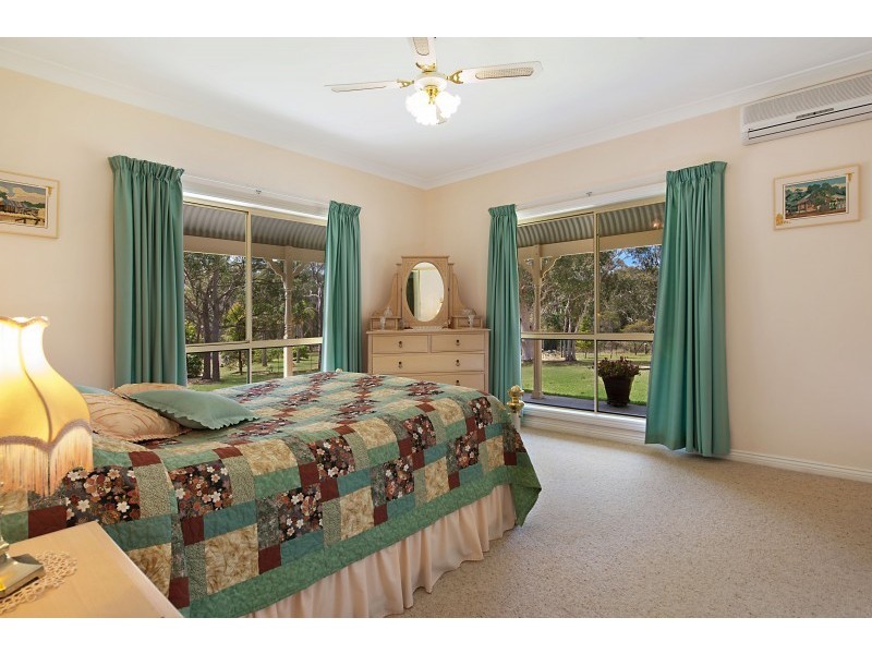 5 Simmons Close, Wyee Point NSW 2259