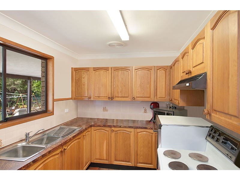 33 Amos Street, Bonnells Bay NSW 2264