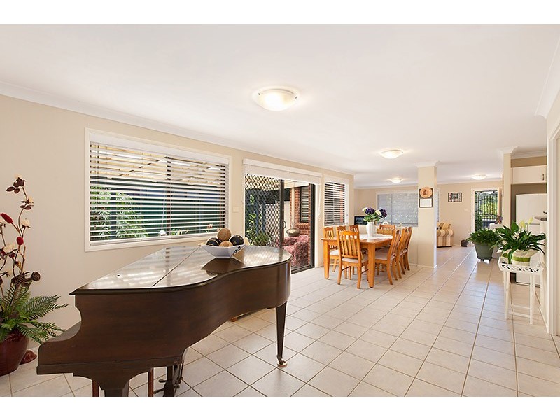 34 Frederick Street, Windermere Park NSW 2264