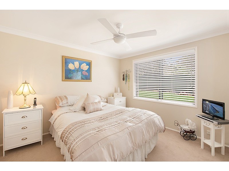 34 Frederick Street, Windermere Park NSW 2264
