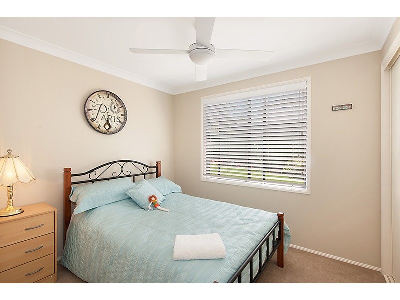 34 Frederick Street, Windermere Park NSW 2264