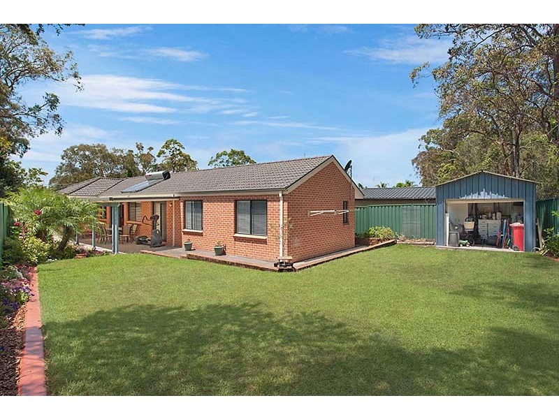 34 Frederick Street, Windermere Park NSW 2264
