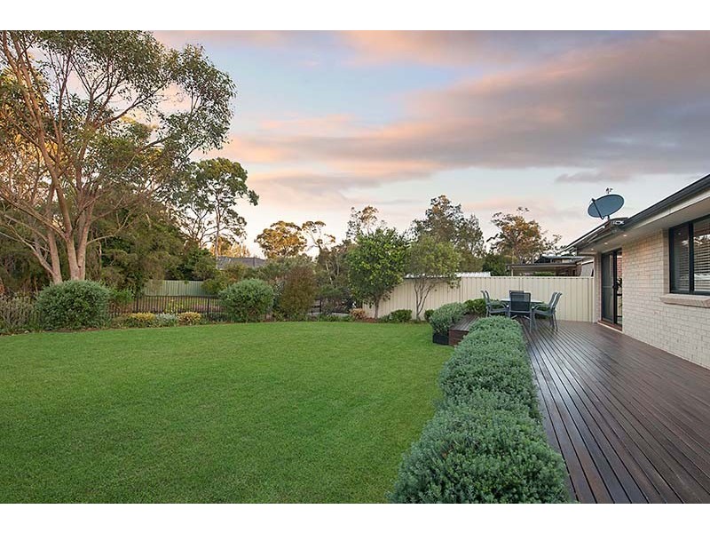 17 Victoria Street, Windermere Park NSW 2264