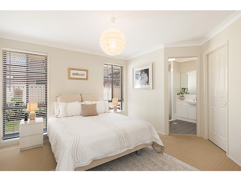 17 Victoria Street, Windermere Park NSW 2264