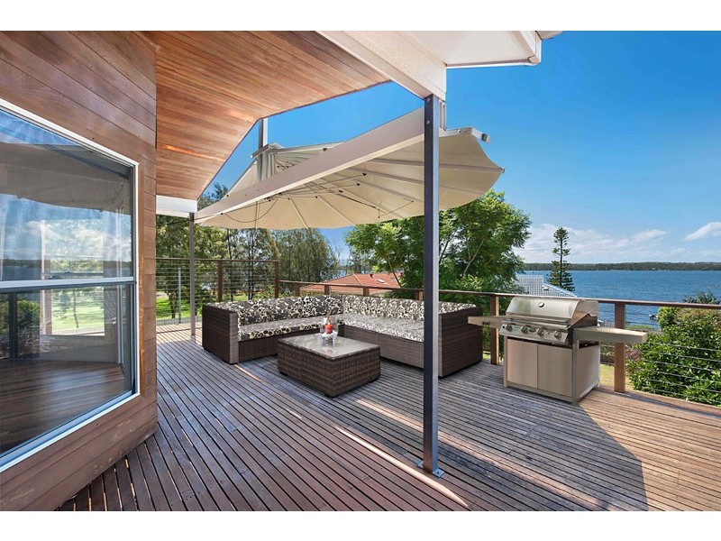 9 Albert Street, Bonnells Bay NSW 2264