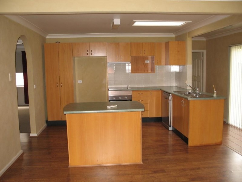 169 Bridge Street, Morisset NSW 2264