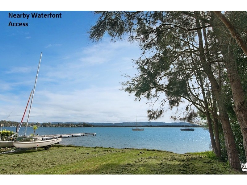 165 Grand Parade, Bonnells Bay NSW 2264