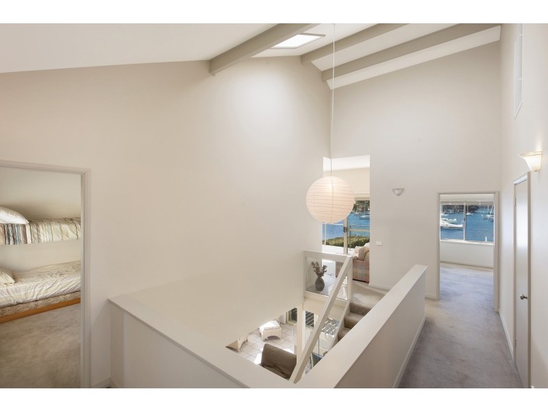 19 Waterside Avenue, Sunshine NSW 2264