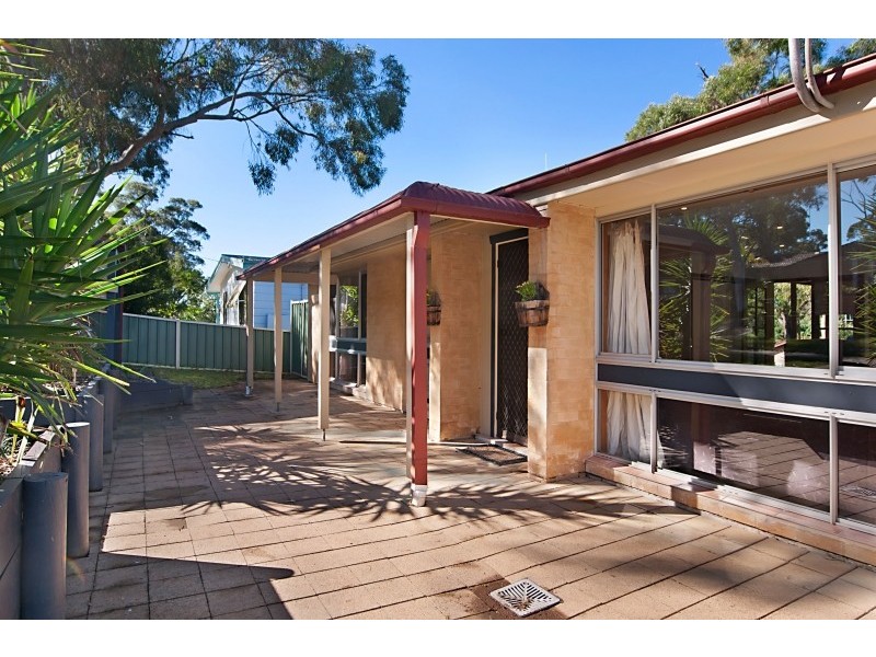 36 Churchill Crescent, Windermere Park NSW 2264