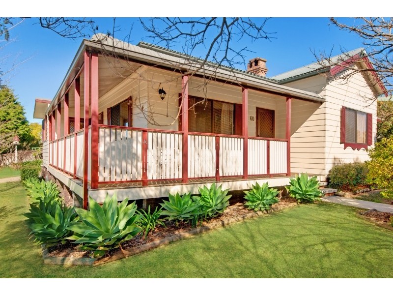 60 Macquarie Street, Morisset NSW 2264