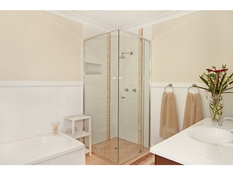 60 Macquarie Street, Morisset NSW 2264