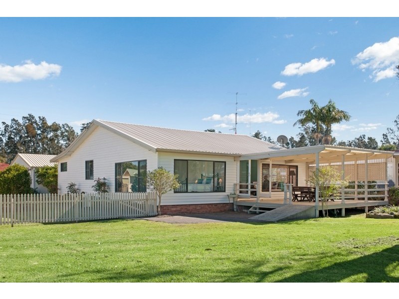7 Miami Way, Dora Creek NSW 2264