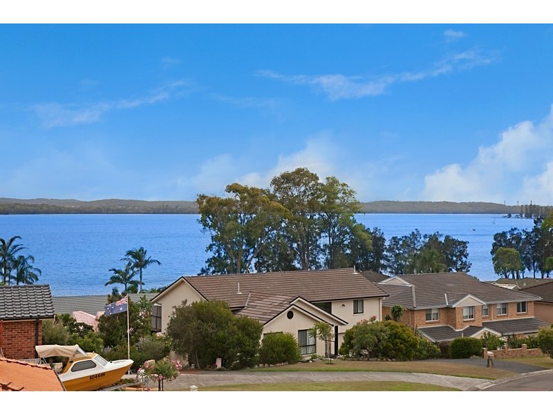 9 Morris Crescent, Bonnells Bay NSW 2264