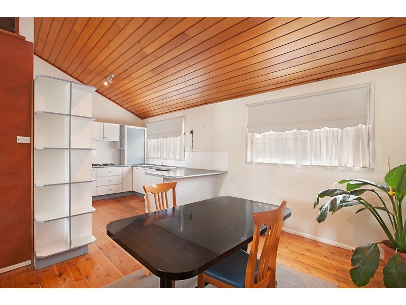 8 Fishery Point Road, Mirrabooka NSW 2264