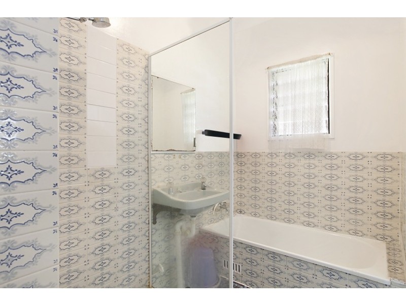 6 Norman Avenue, Sunshine NSW 2264