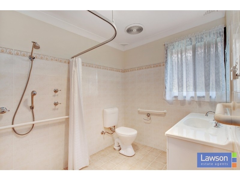 6 Meyers Crescent, Cooranbong NSW 2265