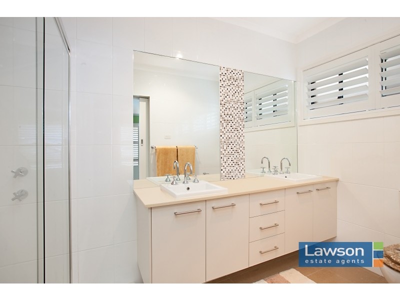 10 Edgewater Drive, Morisset Park NSW 2264