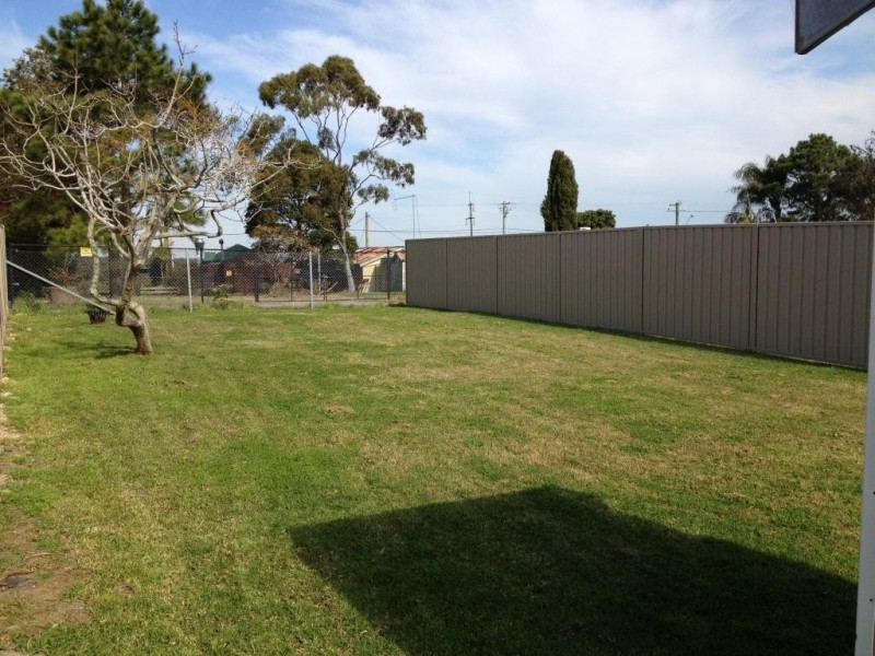 2/14 Yambo Street, Morisset NSW 2264