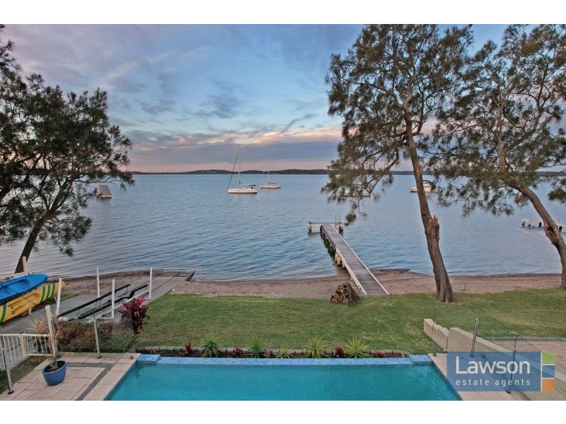 9 Beach Road, Balcolyn NSW 2264