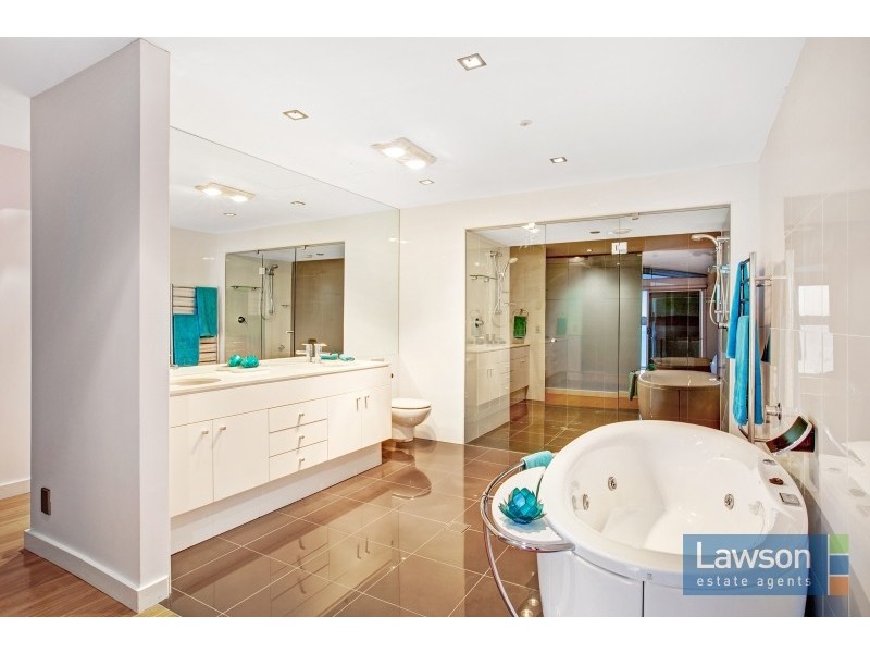 9 Beach Road, Balcolyn NSW 2264