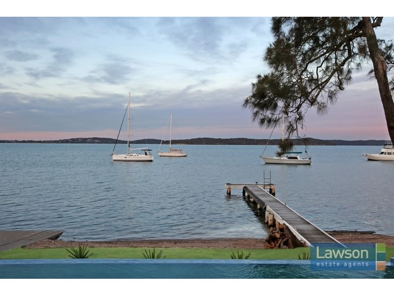 9 Beach Road, Balcolyn NSW 2264