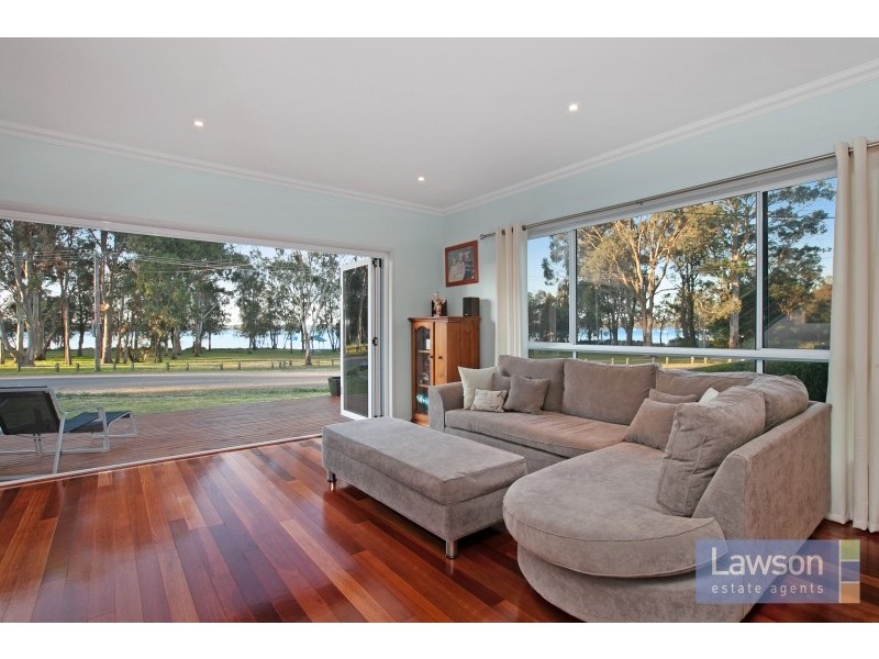 74 Grand Parade, Bonnells Bay NSW 2264