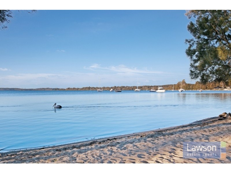 74 Grand Parade, Bonnells Bay NSW 2264