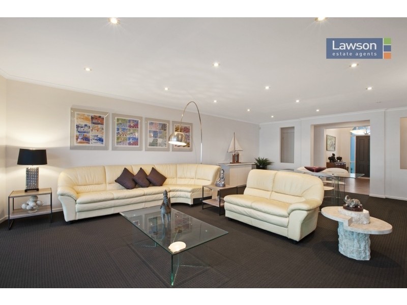 211 Grand Parade, Bonnells Bay NSW 2264