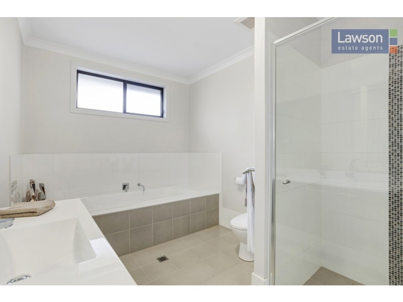 25 Chifley Road, Morisset Park NSW 2264