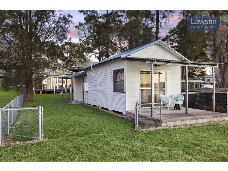 103 Grand Parade, Bonnells Bay NSW 2264