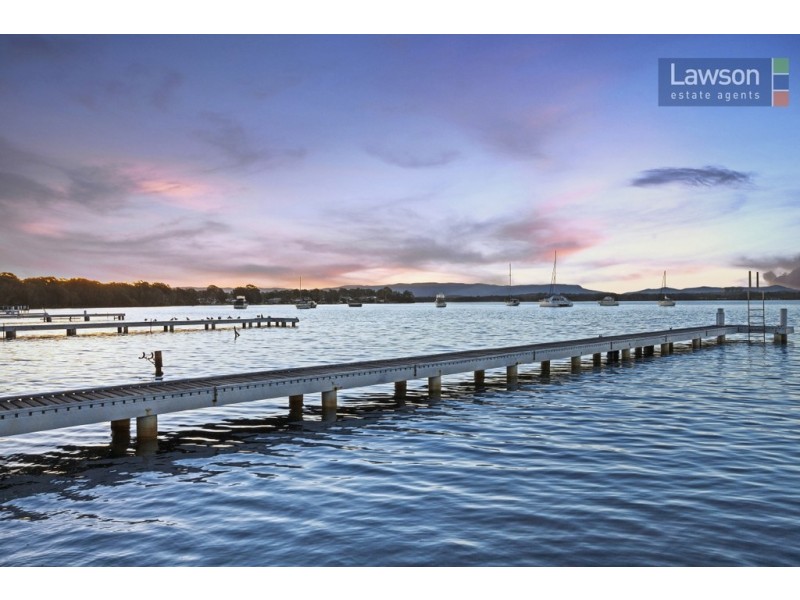 103 Grand Parade, Bonnells Bay NSW 2264