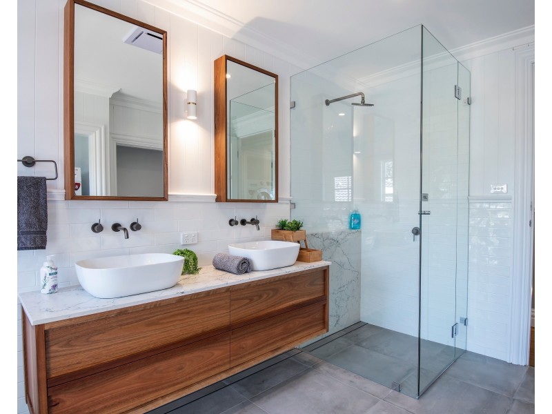 1 Buttaba Road, Brightwaters NSW 2264