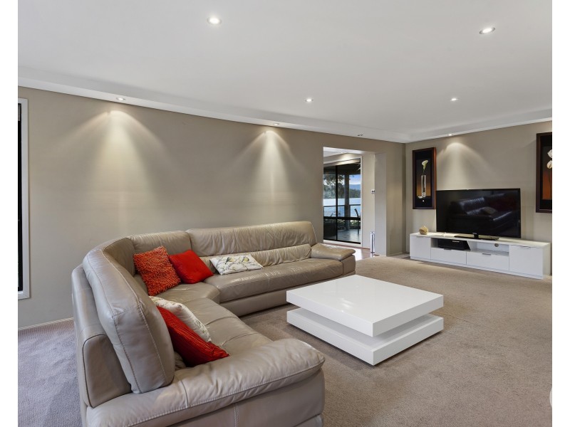 13 Victoria Street, Bonnells Bay NSW 2264