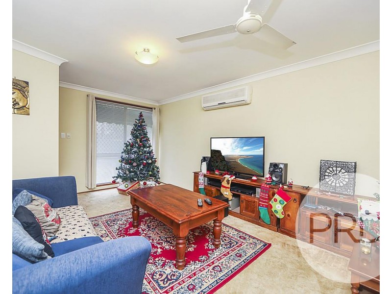 8 Everitt Place, Watanobbi NSW 2259