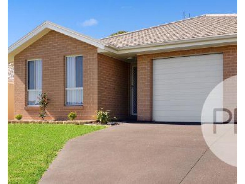 17a Alfred Street, Morisset NSW 2264