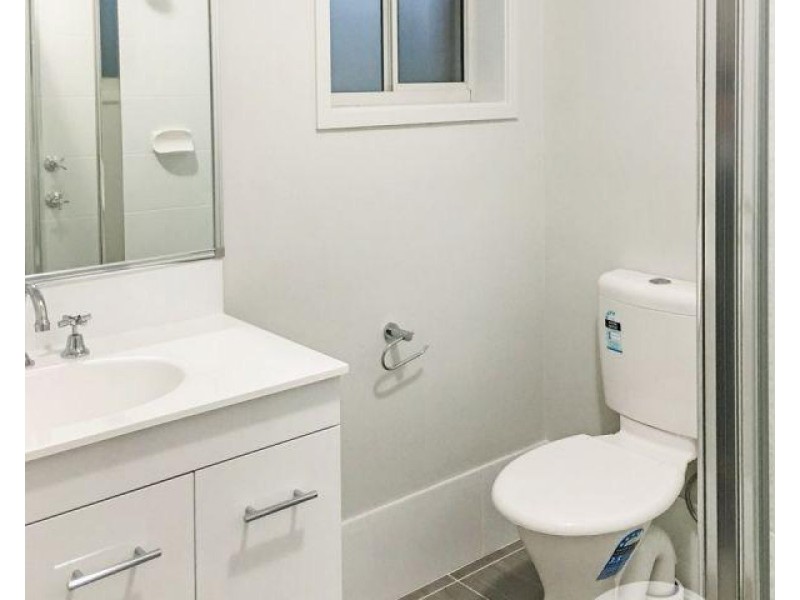 17a Alfred Street, Morisset NSW 2264