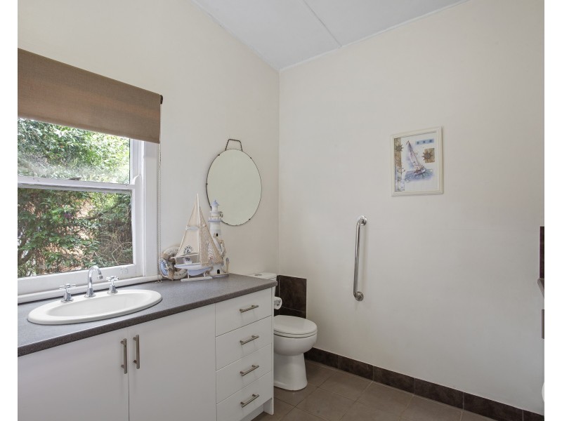 2 Cessnock Road, Sunshine NSW 2264