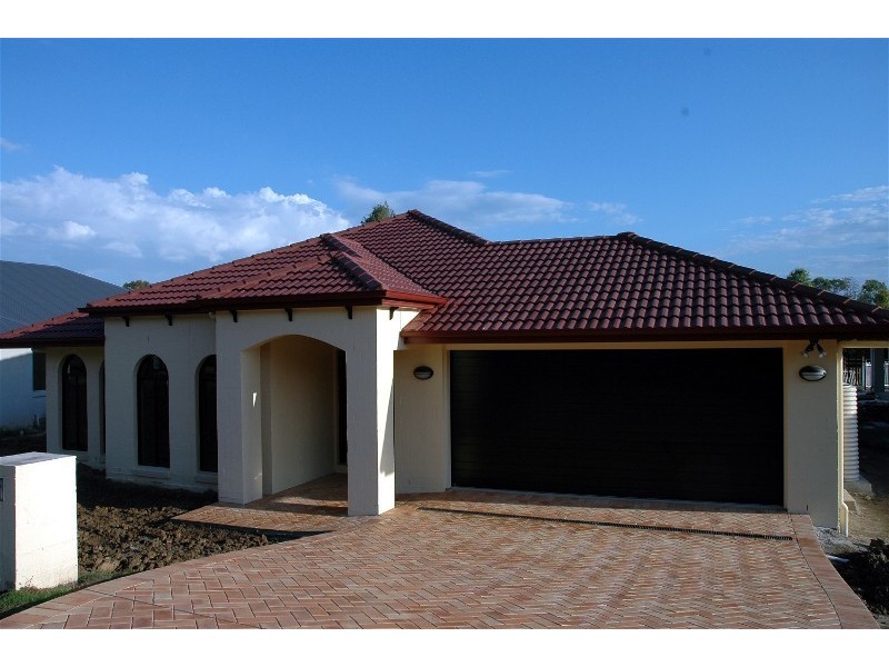 14  Hideaway Cl, Narangba QLD 4504