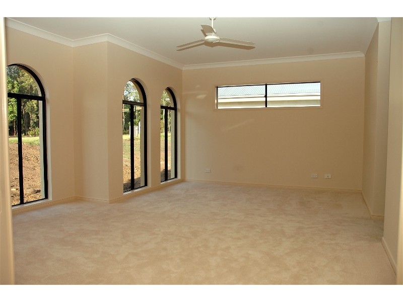 14  Hideaway Cl, Narangba QLD 4504