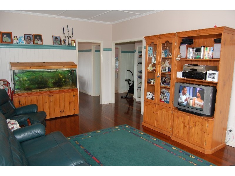 17 Elaroo Street, Morningside QLD 4170