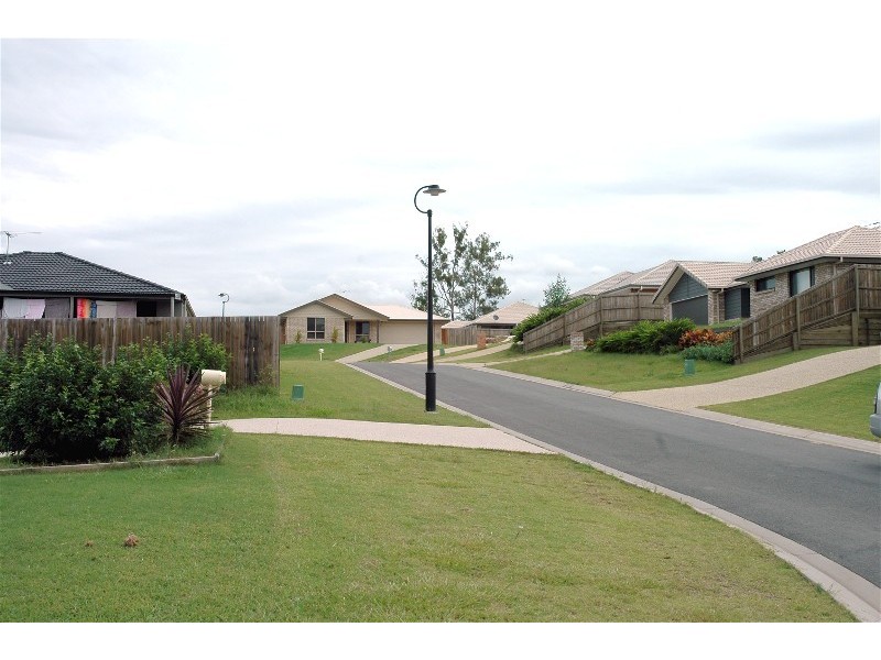 26 Silverash Ct, Warner QLD 4500