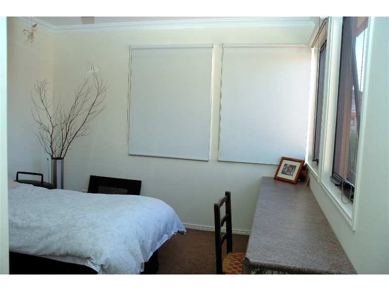 16/4 University Dr, Robina QLD 4226