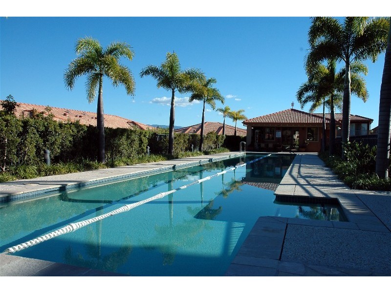 16/4 University Dr, Robina QLD 4226