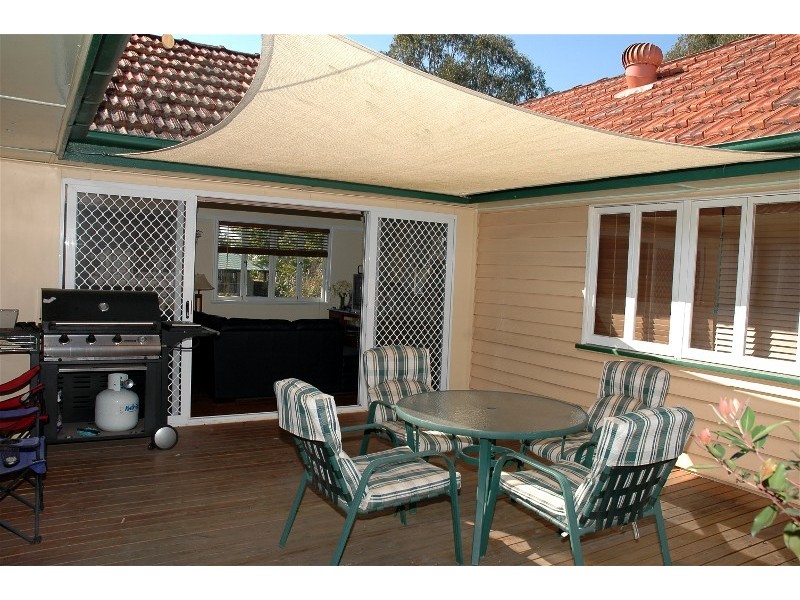 74 Muriel Av, Moorooka QLD 4105