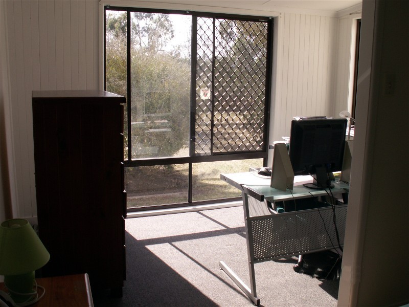 4 Kookaburra Ct, Regency Downs QLD 4341