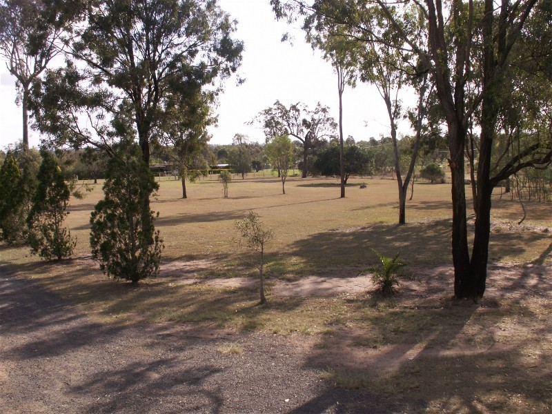 4 Kookaburra Ct, Regency Downs QLD 4341