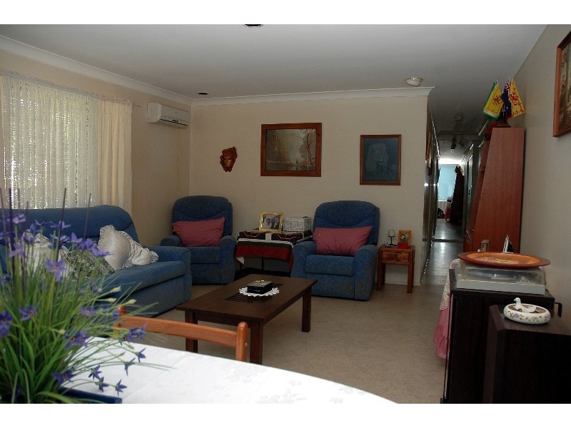 168 Samsonvale Rd, Strathpine QLD 4500