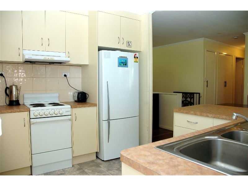 35 Shakespeare Pde, Strathpine QLD 4500