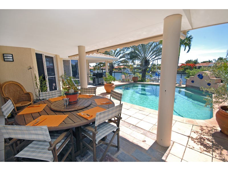 12 Tradewinds Dve, Banksia Beach QLD 4507