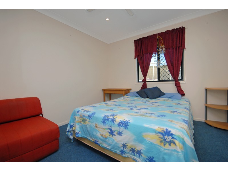 18 Hemlock St, Warner QLD 4500